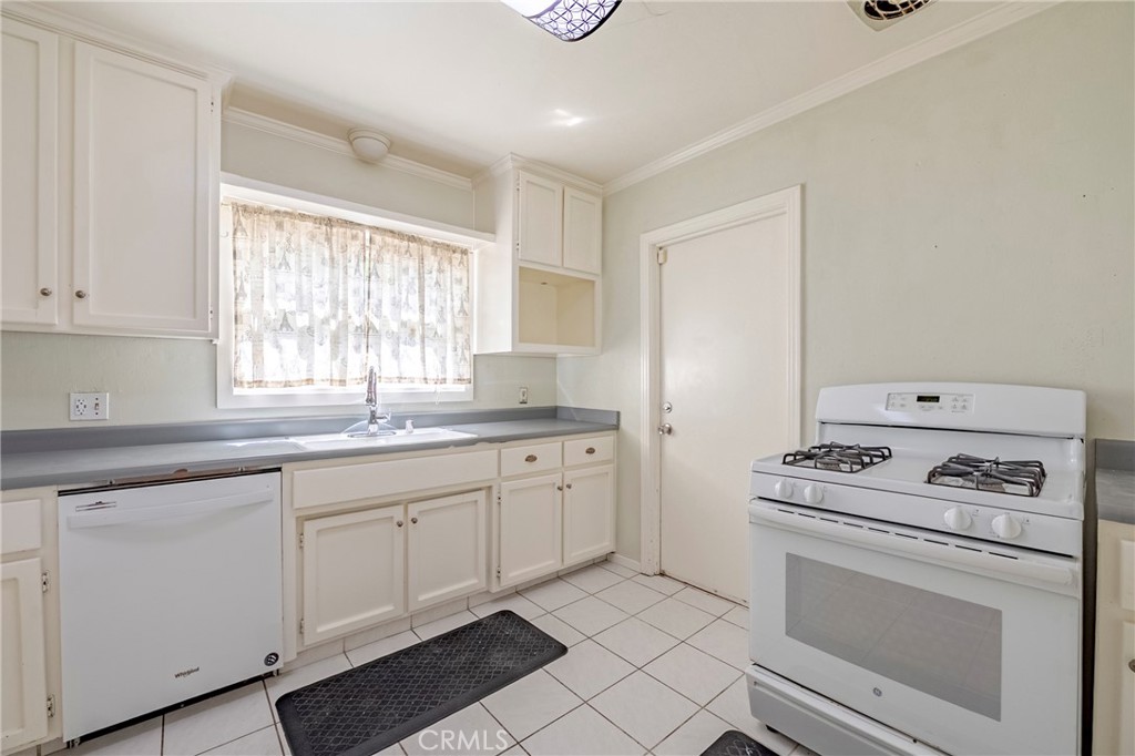 2550 5th Ave, Merced, CA 95340