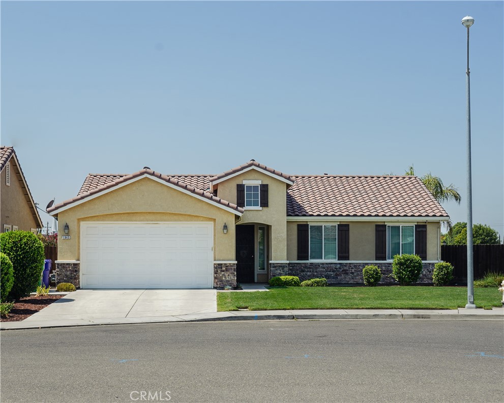 1943 Pollitt Ct